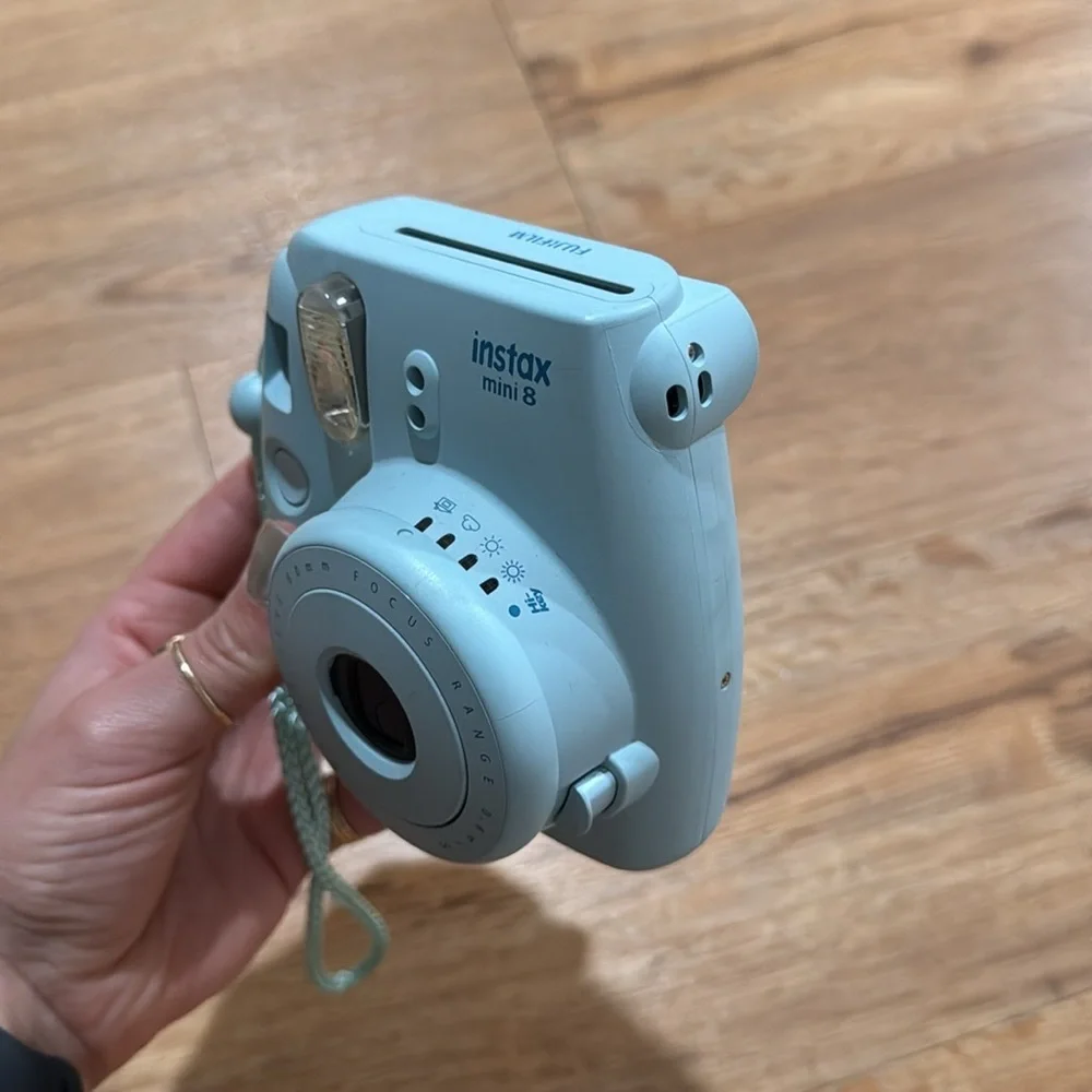 FUJIFILM Instax Mini 8
